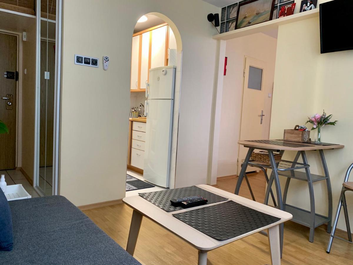 ורשה Miaczynska Apartament מראה חיצוני תמונה